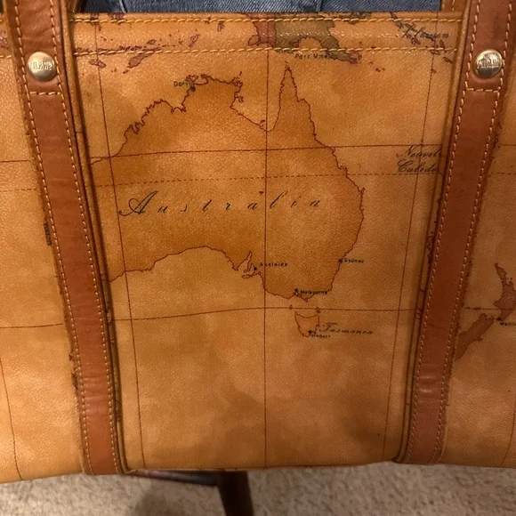 Alviero Martini Prima ClasseTan and Brown Leather Tote Bag with World Map Design - Picture 3 of 15